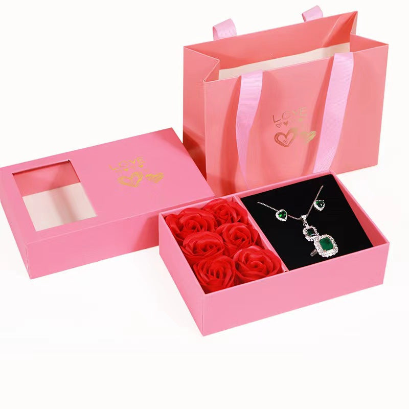 Free Gift Box